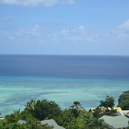 Manfiyo Guest House Anse Boileau エクステリア 写真